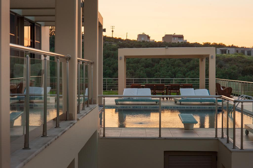 Villa Prigipessa Agia Marina Exterior foto