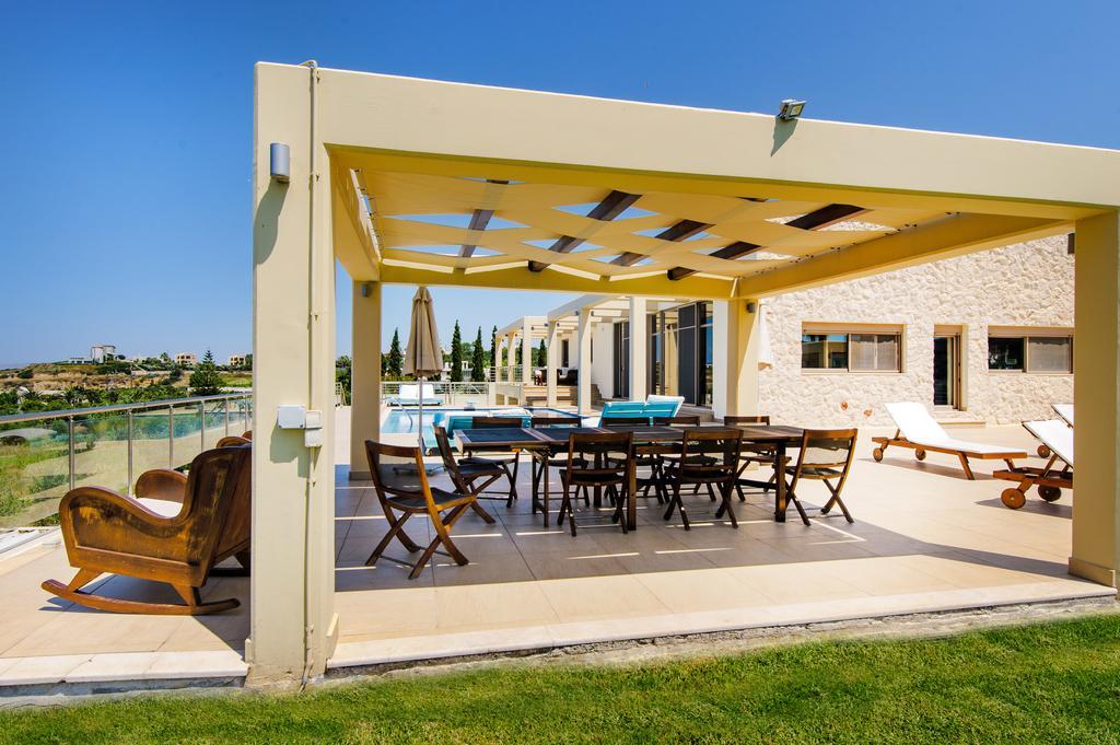 Villa Prigipessa Agia Marina Exterior foto